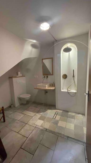 Gite Confort 15 Couchages, Vue Panoramique Montagne Hautes Alpes, Terrasses Embrun Exterior foto