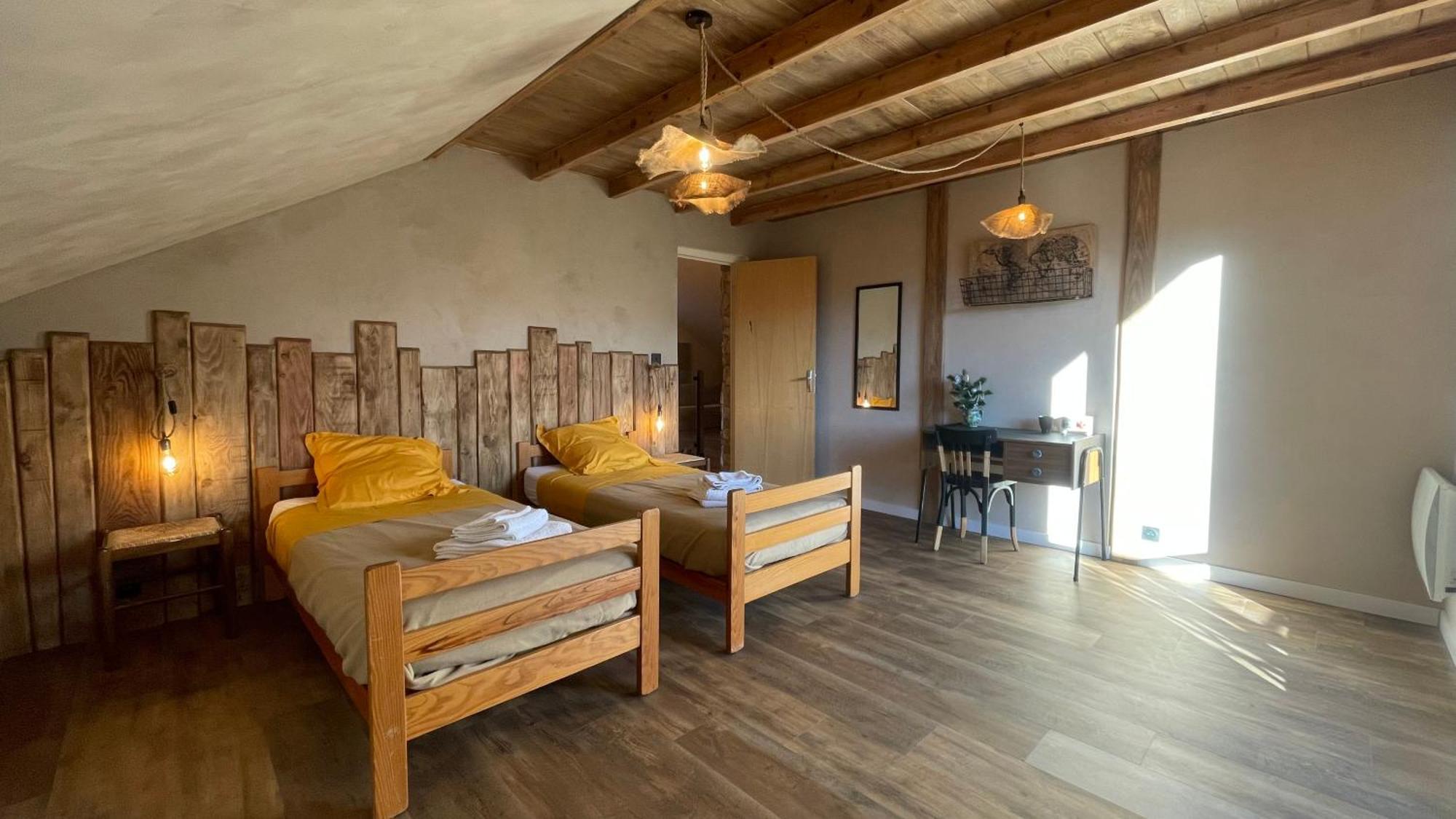 Gite Confort 15 Couchages, Vue Panoramique Montagne Hautes Alpes, Terrasses Embrun Exterior foto