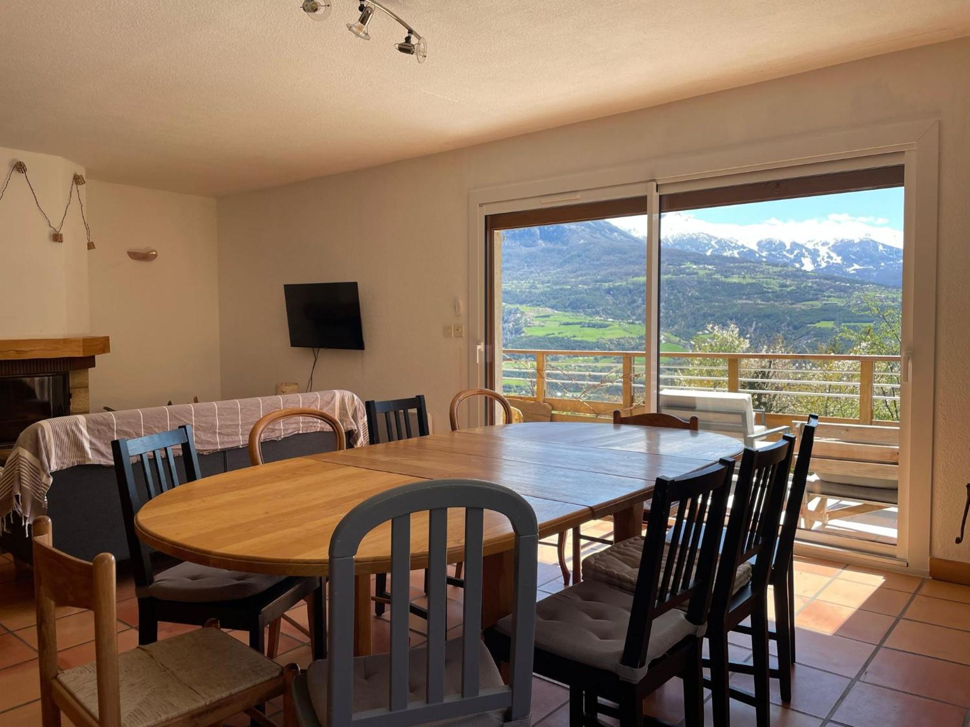 Gite Confort 15 Couchages, Vue Panoramique Montagne Hautes Alpes, Terrasses Embrun Exterior foto