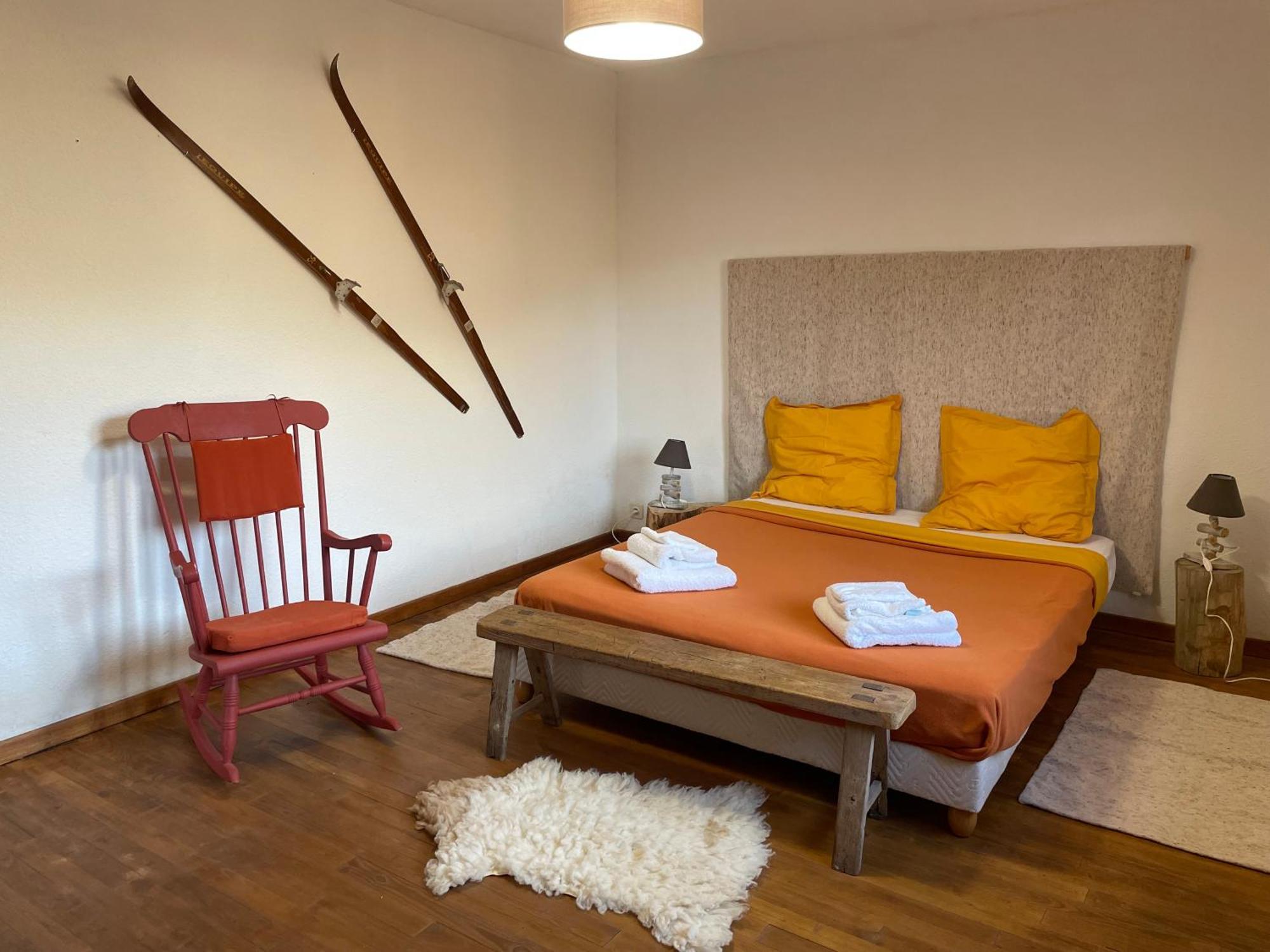 Gite Confort 15 Couchages, Vue Panoramique Montagne Hautes Alpes, Terrasses Embrun Exterior foto