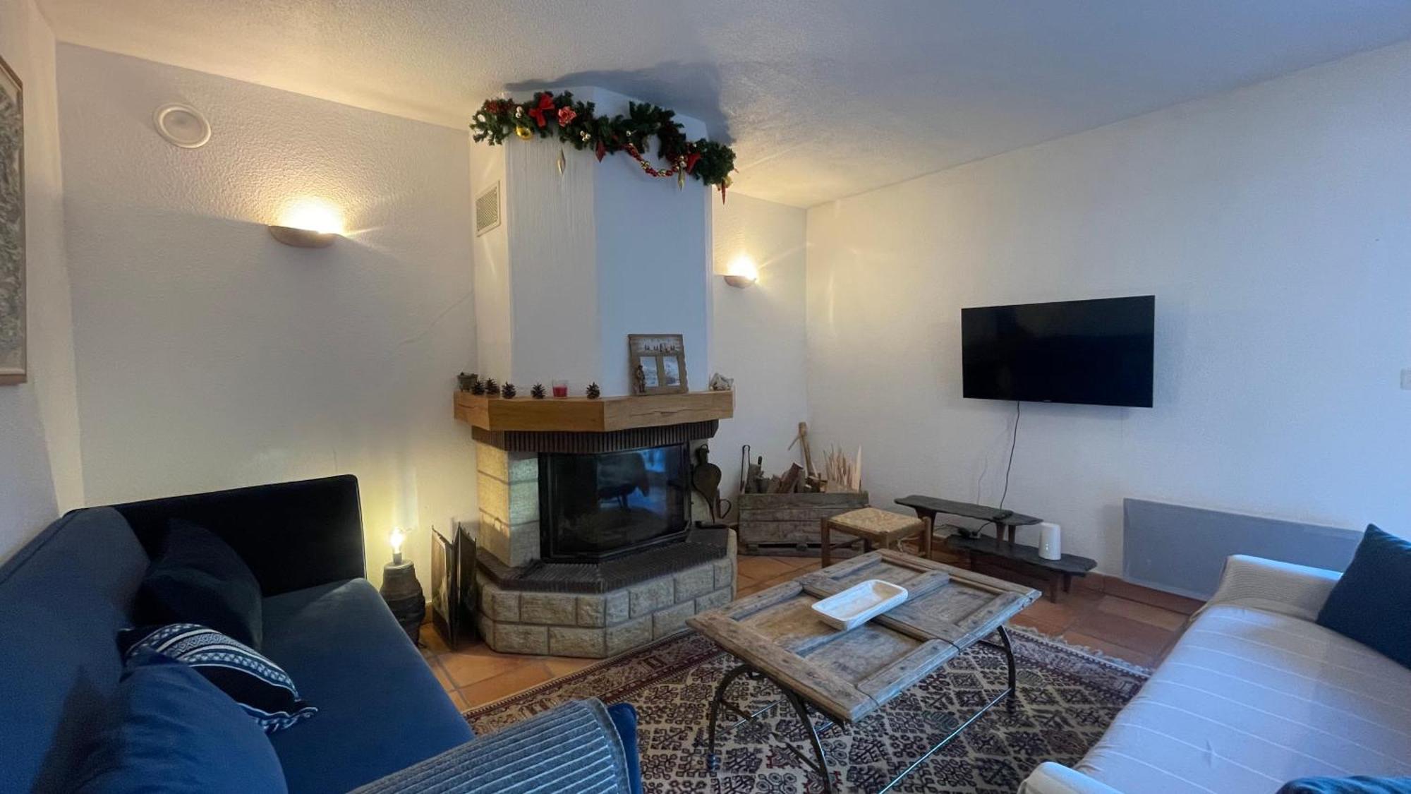 Gite Confort 15 Couchages, Vue Panoramique Montagne Hautes Alpes, Terrasses Embrun Exterior foto